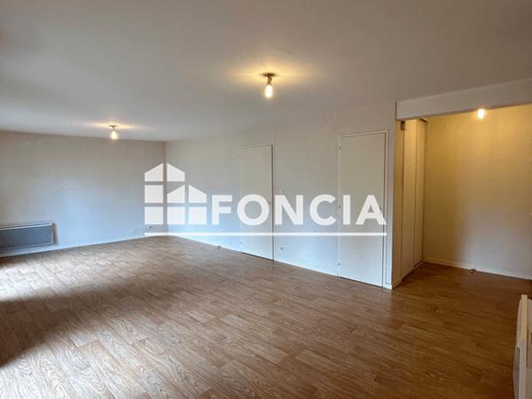 Location Appartement 3 pièces 64.51 m² - DURACHAI La Roche Sur Yon 85000