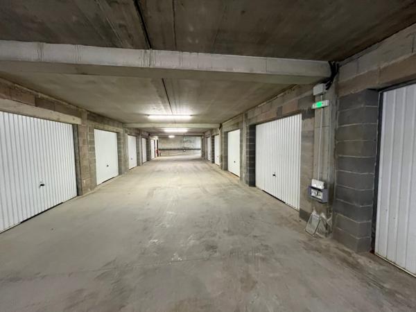 GARAGE 16 M² SAINT PIERRE LA MER