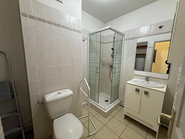 Appartement Nîmes 1 pièce 24.32 m2