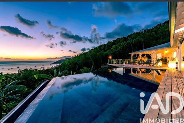 Maison à vendre 6 pièces 225 m² Bouillante