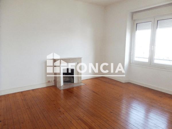 Location Studio 37.56 m² - 137 RUE PAUL GUIEYSSE Lorient 56100