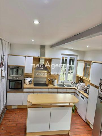 Maison à Acheux-en-Amiénois, 80560 - 6 pièces 125m²