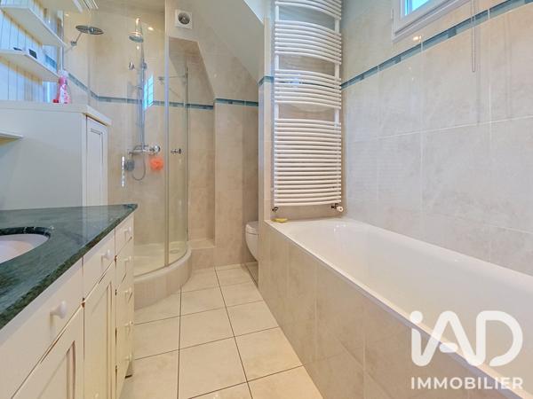 Maison à vendre 5 pièces 79 m² Le Raincy