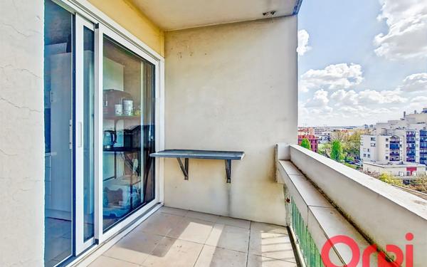 Appartement à louer    3 pièces •  Lyon 8