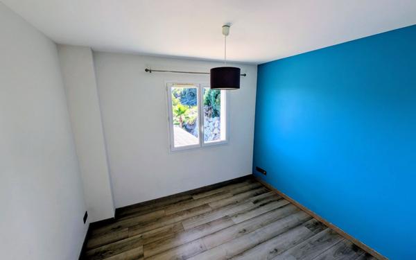 Maison à vendre    4 pièces • 107 m2 Soyons