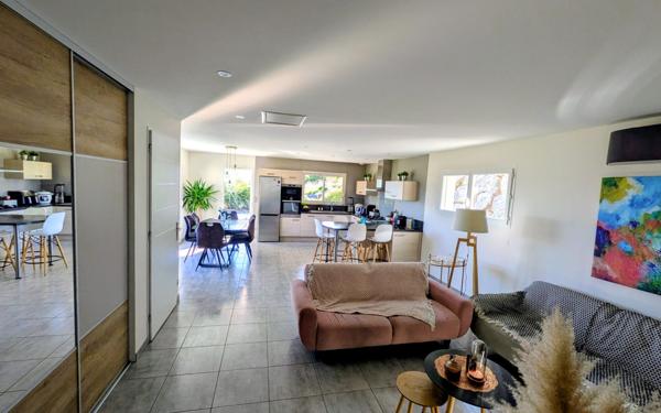 Maison à vendre    4 pièces • 107 m2 Soyons