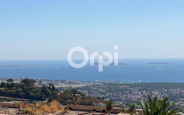 Appartement à vendre    2 pièces • 35,80 m2 Mandelieu-la-Napoule