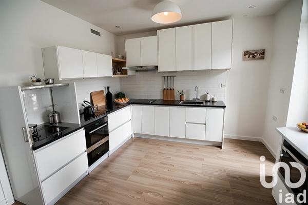 Maison 5 pièces de 100 m² à Vierzon (18100)