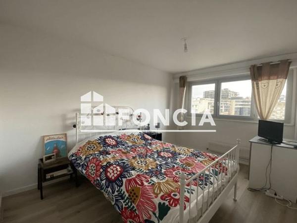 Location Appartement 3 pièces 64.94 m² - 53 RUE BONNABAUD RESIDENCE GALLIENI Clermont Ferrand 63000