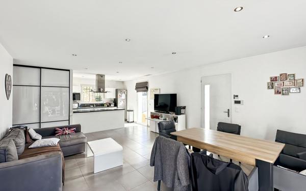 Maison à vendre    4 pièces •  Fréjus