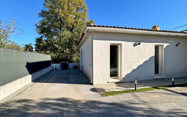 Maison à vendre    4 pièces •  Fréjus