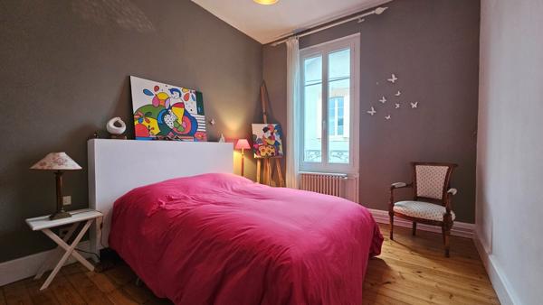 AGEN, quartier JAYAN, maison 5 pièce(s) 140 m2