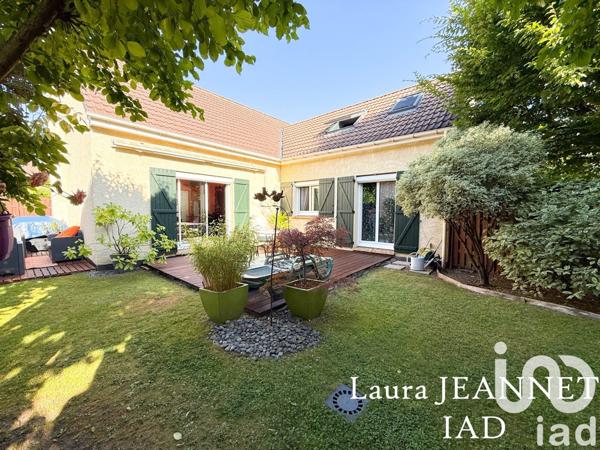 Maison 6 pièces de 140 m² à Vauréal (95490)