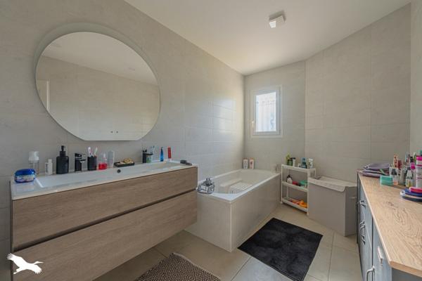 Maison à vendre |                                       Saint-Jean |                                        6 pièces  |  159 m²