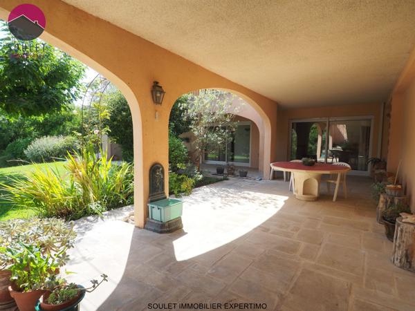 Bédoin (84410) Spacieuse villa avec vue et appartement séparé