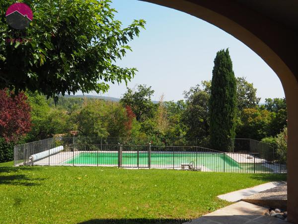 Bédoin (84410) Spacieuse villa avec vue et appartement séparé