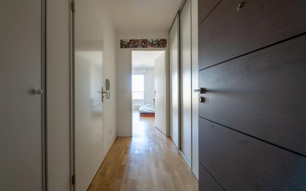 Appartement à vendre    1 pièce • 28,40 m2 Rosny-sous-Bois