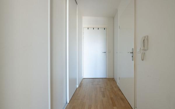 Appartement à vendre    1 pièce • 28,40 m2 Rosny-sous-Bois