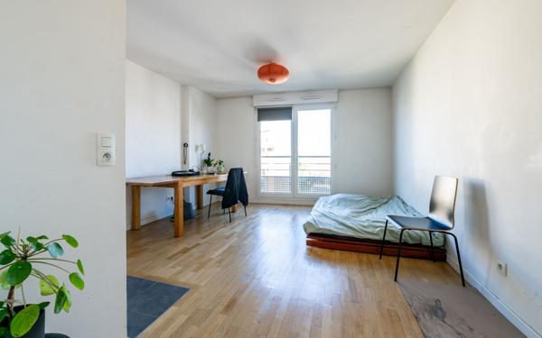 Appartement à vendre    1 pièce • 28,40 m2 Rosny-sous-Bois