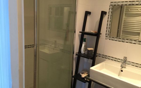 Maison à vendre    8 pièces •  Épône