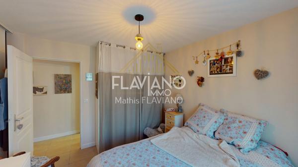 Barcelonnette (04400) APPARTEMENT - JARIDN 340m2 & GARAGE - CENTRE-VILLE