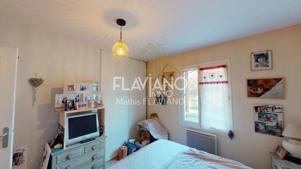 Barcelonnette (04400) APPARTEMENT - JARIDN 340m2 & GARAGE - CENTRE-VILLE