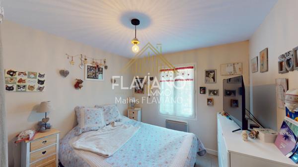 Barcelonnette (04400) APPARTEMENT - JARIDN 340m2 & GARAGE - CENTRE-VILLE