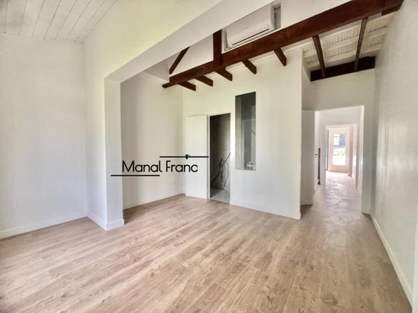 Maison à vendre 3 pièces de 110 m²