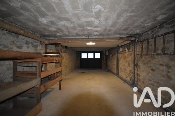 Location maison 5 pièces 134 m² Saint-Léonard-de-Noblat