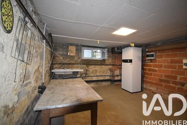 Location maison 5 pièces 134 m² Saint-Léonard-de-Noblat