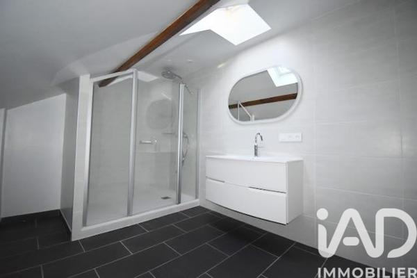 Location maison 5 pièces 134 m² Saint-Léonard-de-Noblat