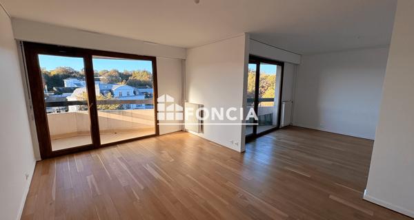 Location Appartement 5 pièces 114.29 m² - Montgeron 91230