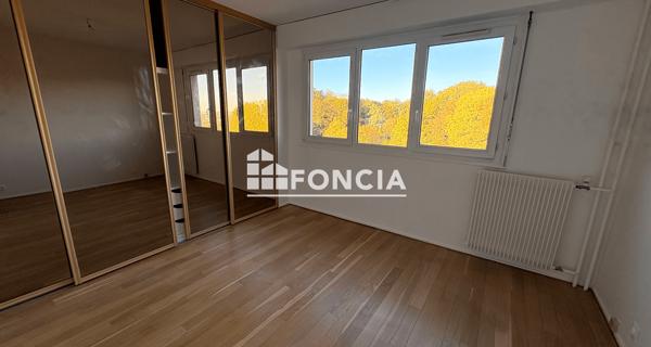 Location Appartement 5 pièces 114.29 m² - Montgeron 91230