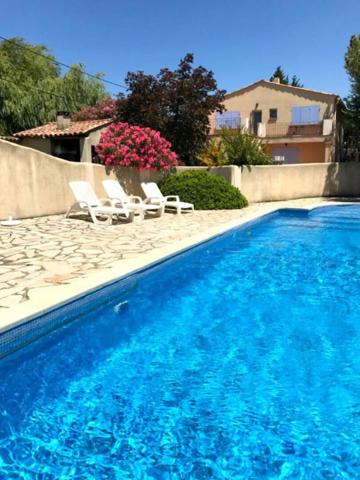 MONTEUX / MAS A DECOUVRIR