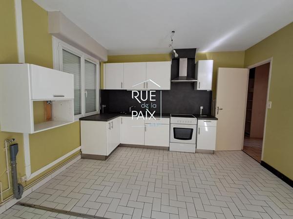 86540 THURE Maison Thure 5 pièce(s) 99.86 m2