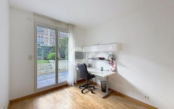 Appartement à vendre    4 pièces • 96 m2 Paris 15
