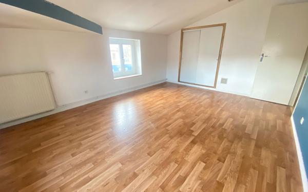 Maison à vendre    6 pièces •  Réalville