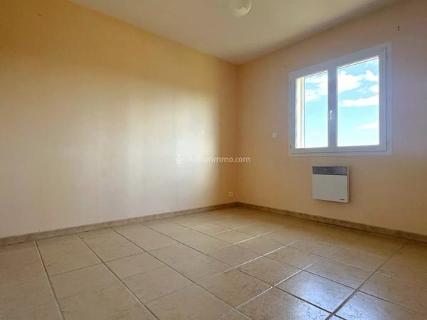 Location Maison 3 pièces 82 m2 à Cambon