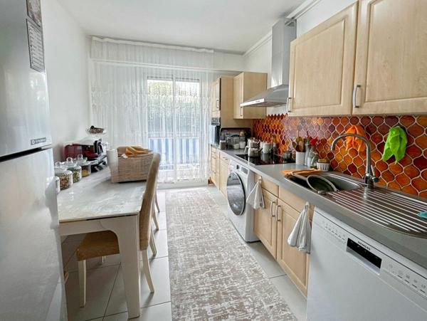 Appartement à vendre    4 pièces • 89 m2 Antibes