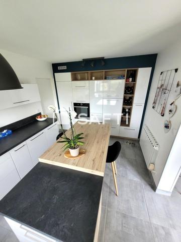 BREST : plain pied T5 , jardin 670 m²