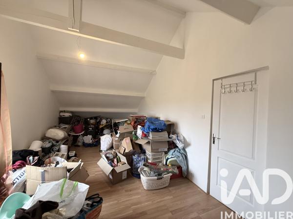 Maison à vendre 9 pièces 186 m² Laroche-Saint-Cydroine