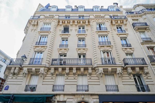 Appartement Paris 7e - RUE VANEAU
