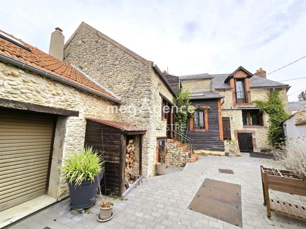 Maison à Auneau-Bleury-Saint-Symphorien, 28700 - 5 pièces 177m²