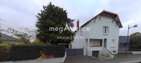 Maison à BIERNE LES VILLAGES, 53290 - 6 pièces 173m²