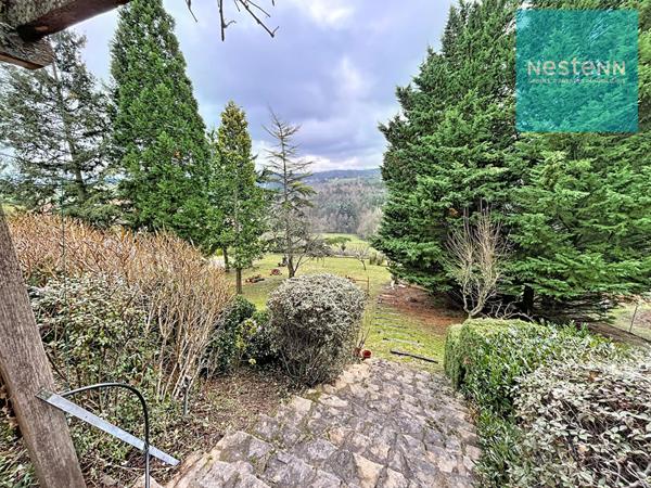 Maison spacieuse à vendre à Bard 42600 - 6 chambres et grand terrain