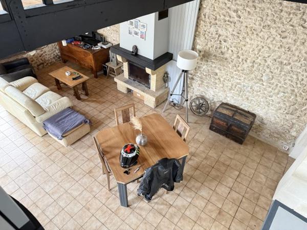 Maison maison de bourg Arces 92 m²