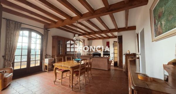 À vendre Maison 8 pièces 231.27 m² - Manosque 04100