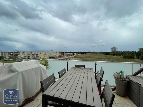 Appartement à louer 4 pièces 79.9m²