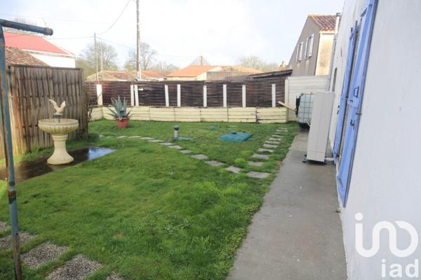 Maison de village 5 pièces de 175 m² à Landes (17380)