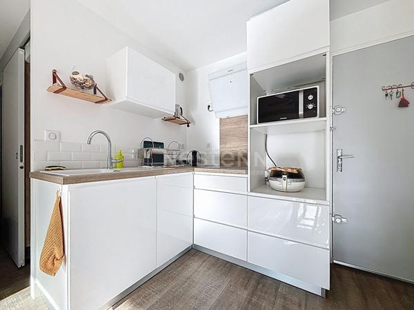 LE GRAU DU ROI - APPARTEMENT RENOVÉ P2 CABINE + GARAGE + CELLIER - SECTEUR SEAQUARIUM